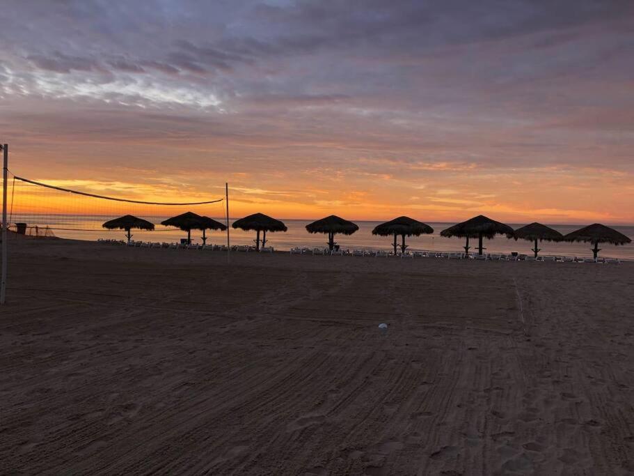 Sandy Beach Princesa A103 Ocean Front Resort Puerto Peñasco エクステリア 写真