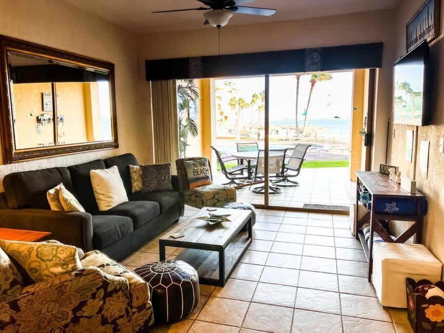 Sandy Beach Princesa A103 Ocean Front Resort Puerto Peñasco エクステリア 写真